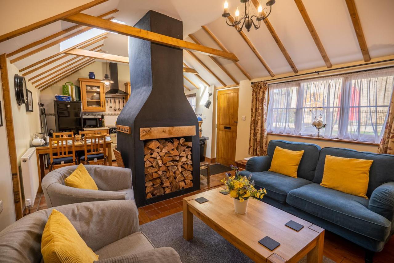 All Seasons Cottage Breaks Saxmundham Eksteriør bilde