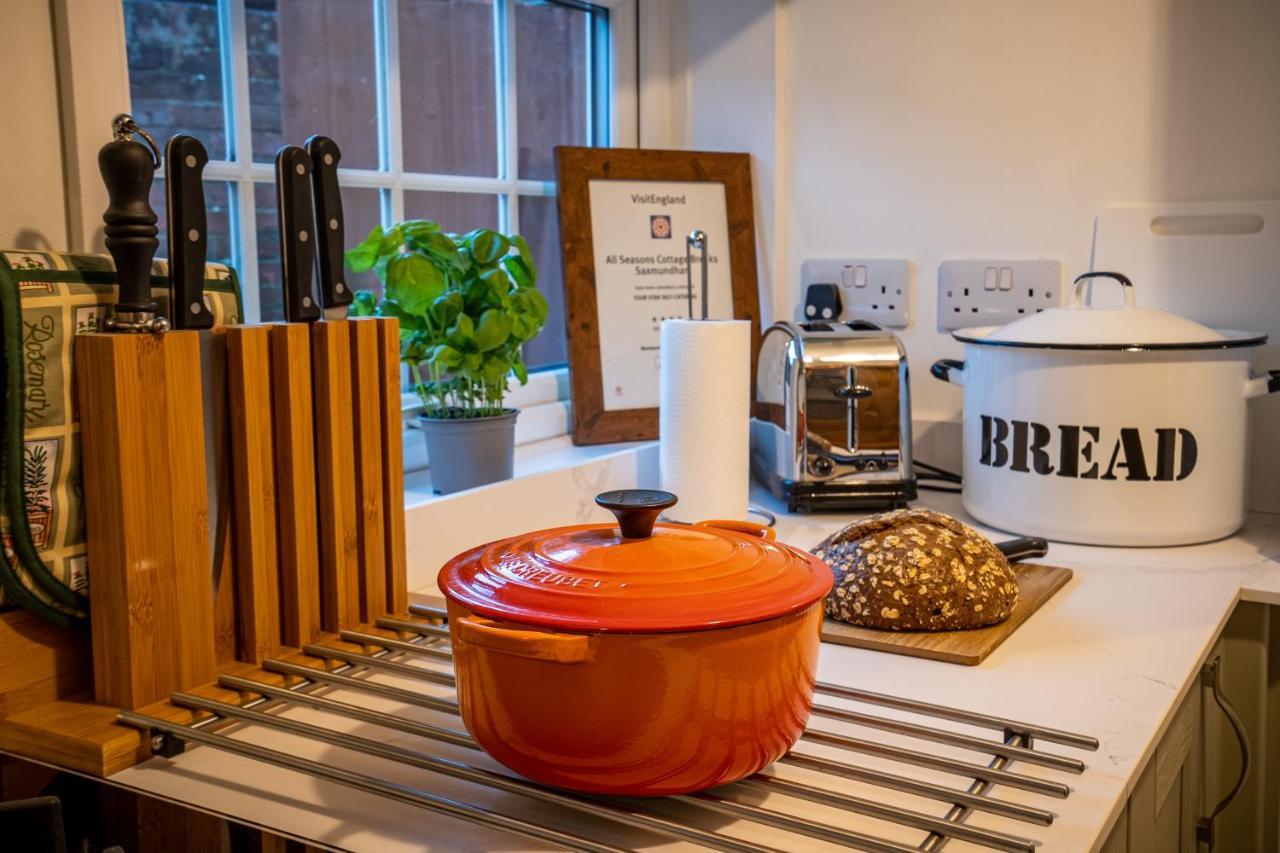 All Seasons Cottage Breaks Saxmundham Eksteriør bilde